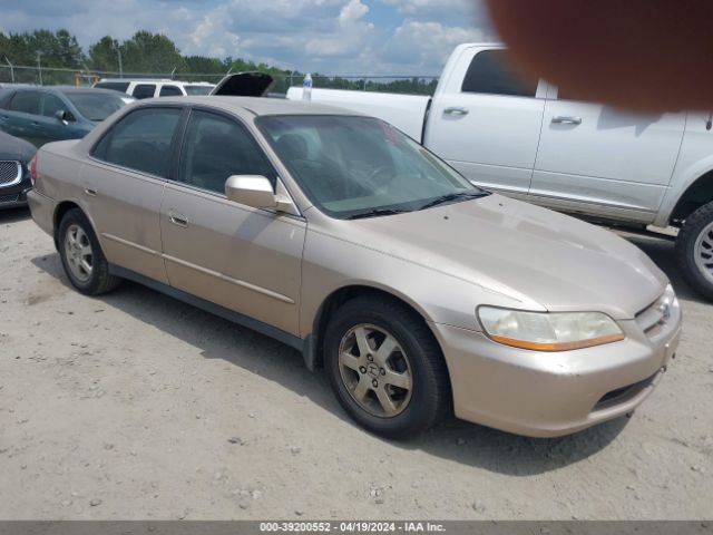 Auction sale of the 2000 Honda Accord 2.3 Se, vin: 1HGCG5678YA120971, lot number: 39200552
