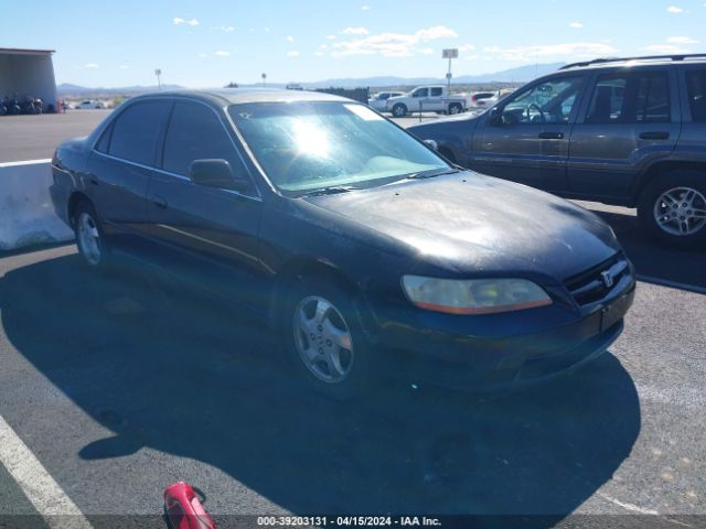 Auction sale of the 2000 Honda Accord 2.3 Ex, vin: 1HGCG6686YA073745, lot number: 39203131