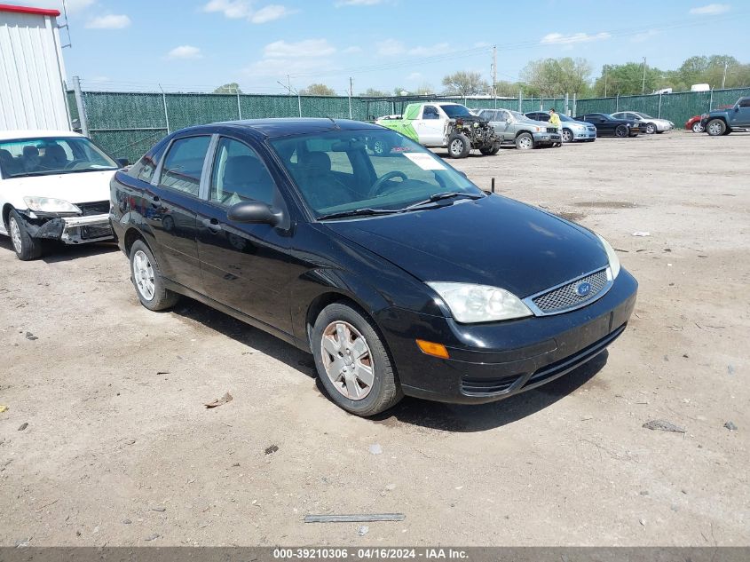 Lot #2490854005 2007 FORD FOCUS S/SE/SES salvage car