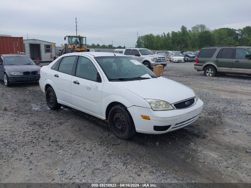 Lot #2490855848 2007 FORD FOCUS S/SE/SES salvage car