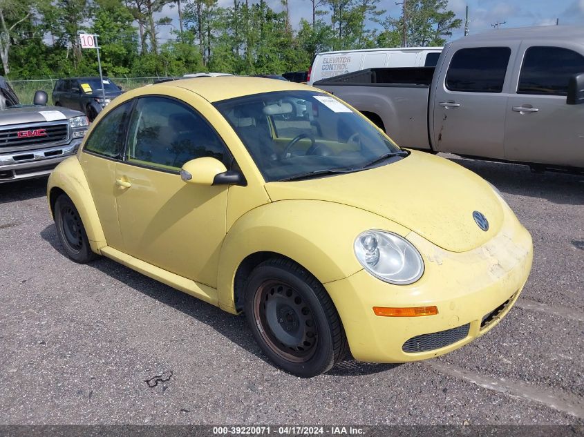 Lot #2506952774 2010 VOLKSWAGEN NEW BEETLE 2.5L FINAL EDITION salvage car