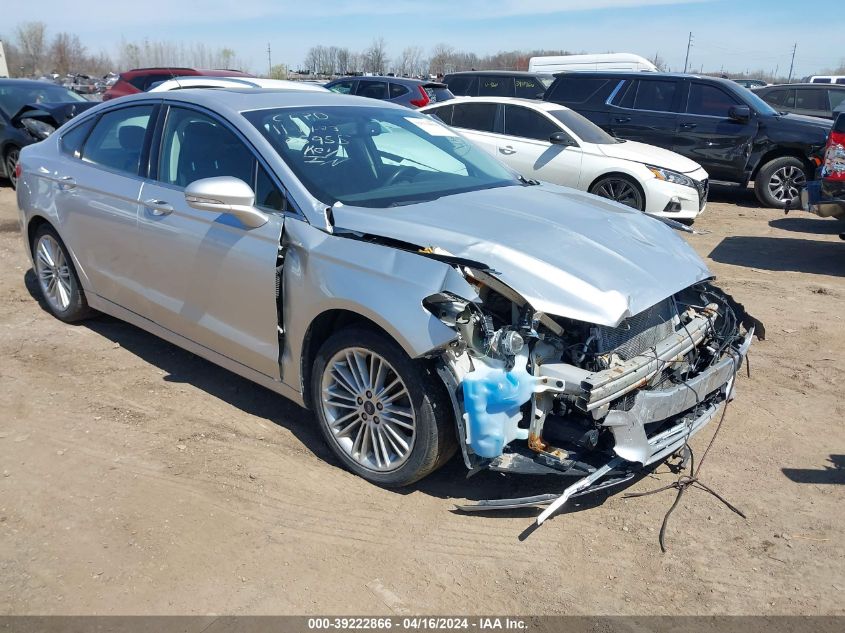 Lot #2504634543 2016 FORD FUSION SE salvage car