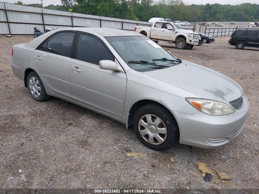 Lot #2506947341 2002 TOYOTA CAMRY LE salvage car