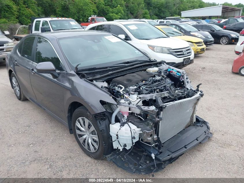Lot #2506947324 2023 TOYOTA CAMRY LE HYBRID salvage car