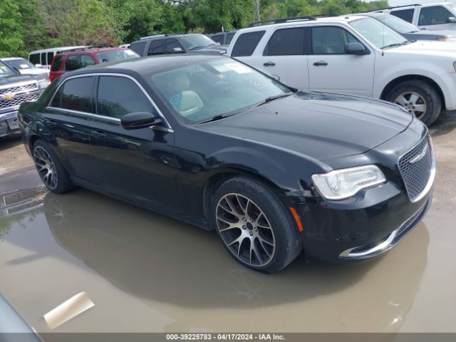 Auction sale of the 2015 Chrysler 300 Limited, vin: 2C3CCAAG1FH802068, lot number: 39225783