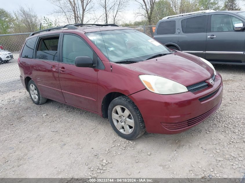 Lot #2476838637 2004 TOYOTA SIENNA LE salvage car