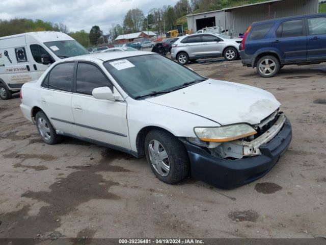 Auction sale of the 2000 Honda Accord 2.3 Lx, vin: 1HGCG5644YA053257, lot number: 39236481