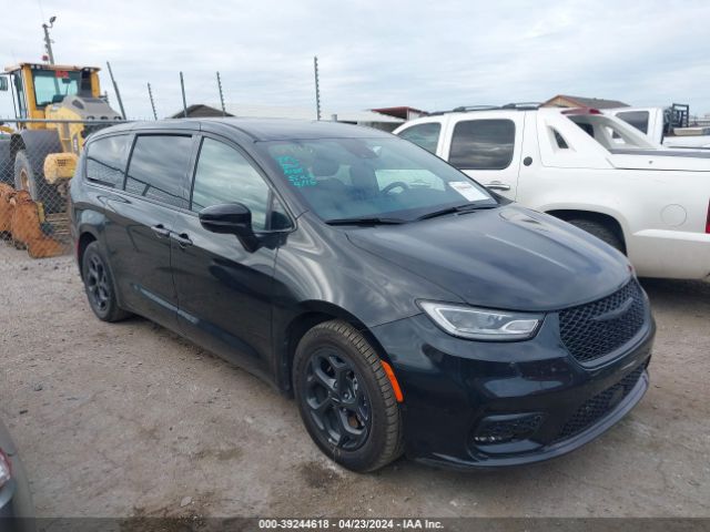 Auction sale of the 2022 Chrysler Pacifica Hybrid Touring L, vin: 2C4RC1L73NR173764, lot number: 39244618