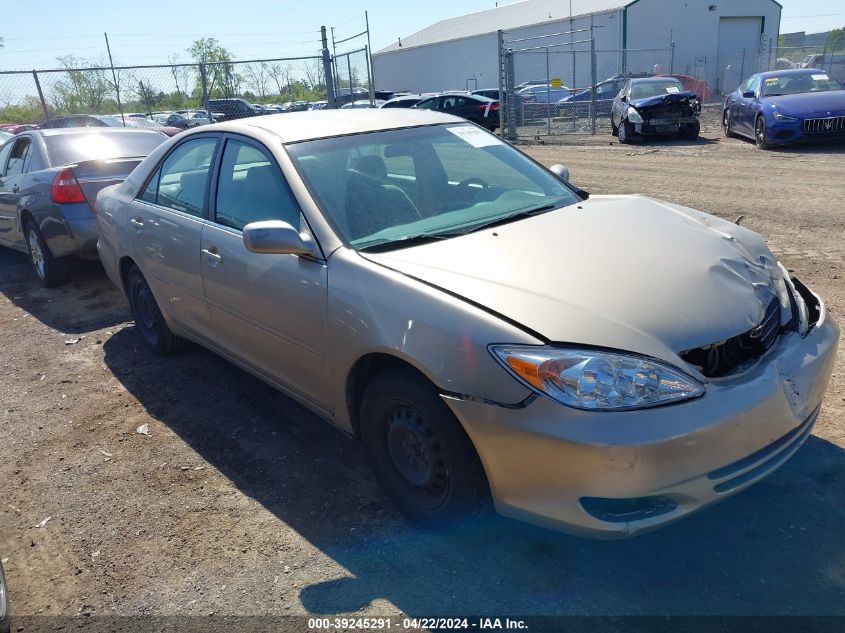 Lot #2520804499 2002 TOYOTA CAMRY LE salvage car
