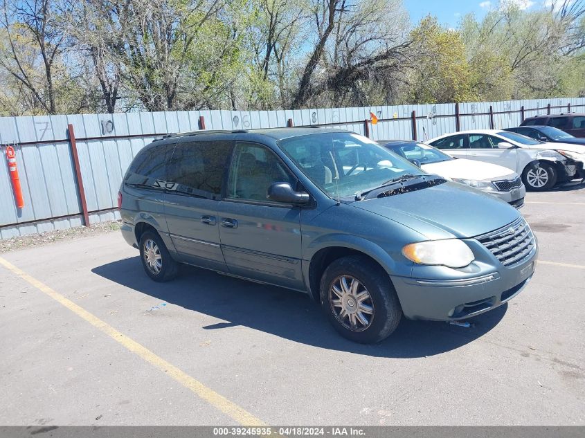 Lot #2500185572 2006 CHRYSLER TOWN & COUNTRY LIMITED salvage car
