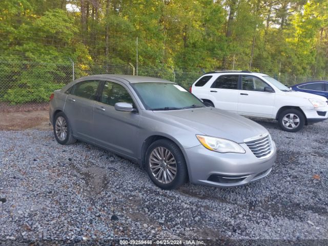 Auction sale of the 2013 Chrysler 200 Lx, vin: 1C3CCBAB4DN671393, lot number: 39259448