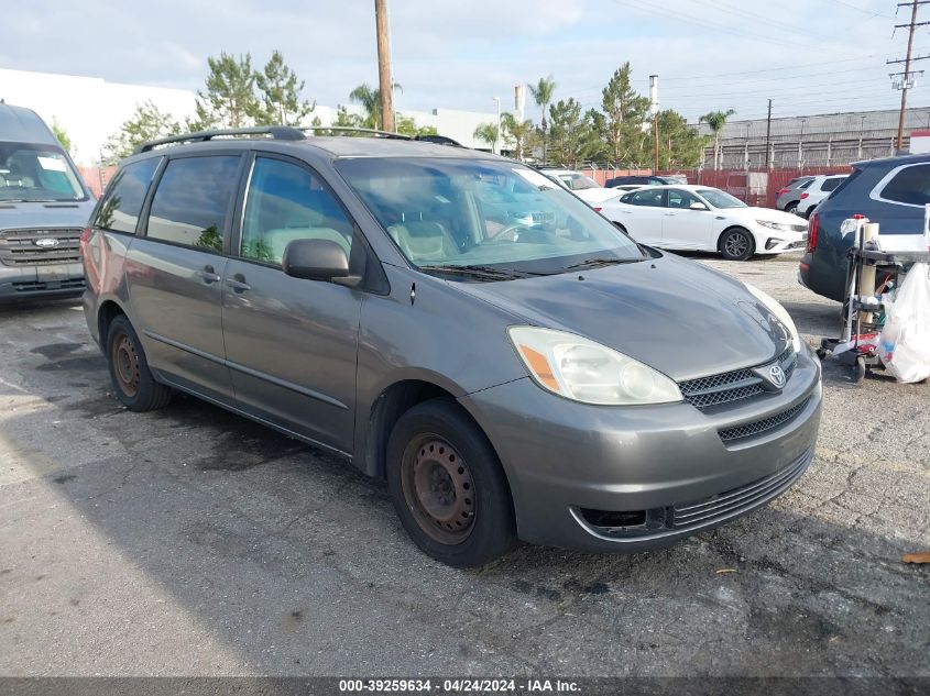 Lot #2495486592 2004 TOYOTA SIENNA LE salvage car