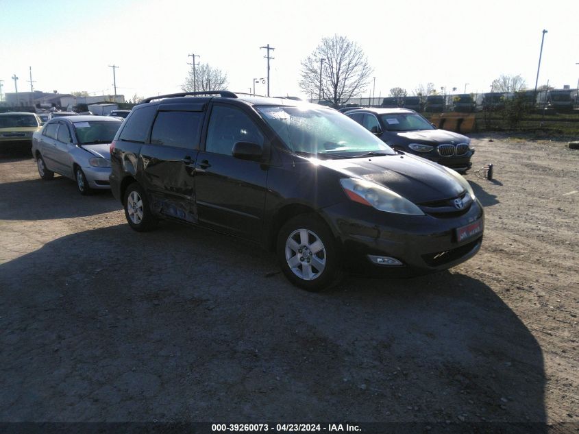 Lot #2523106562 2010 TOYOTA SIENNA LE salvage car