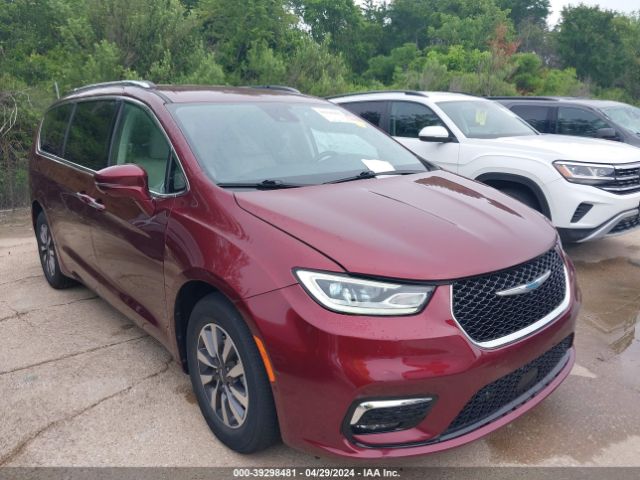 Auction sale of the 2021 Chrysler Pacifica Hybrid Touring L, vin: 2C4RC1L70MR605659, lot number: 39298481