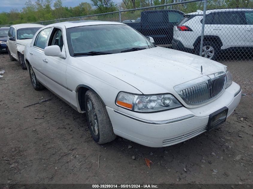 Lot #2520813653 2006 LINCOLN TOWN CAR SIGNATURE LIMITED salvage car