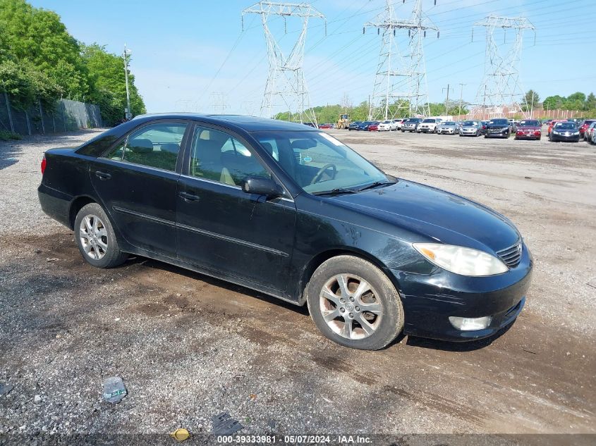 Lot #2523106179 2005 TOYOTA CAMRY XLE salvage car