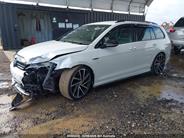 2015 Volkswagen Golf R Wolfsburg Edition DSG
